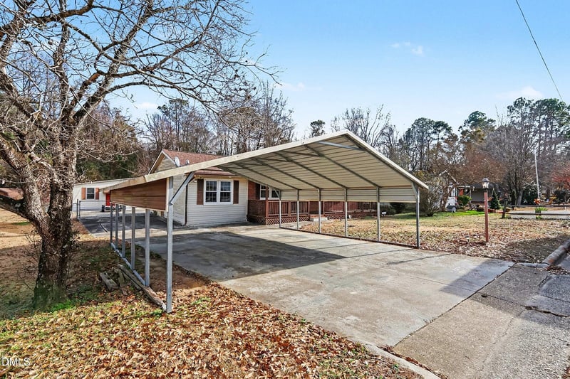 119 Gulf Dr, Dunn, NC 28334
