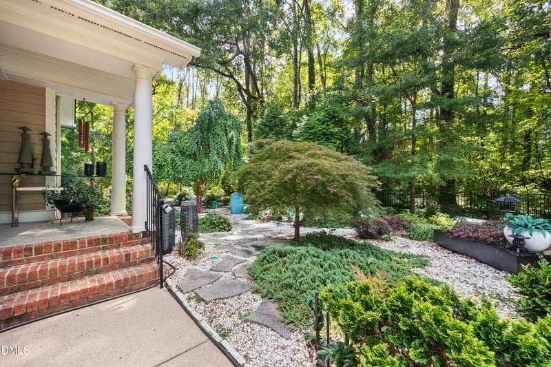 119 Hanover Pl, Cary, NC 27511