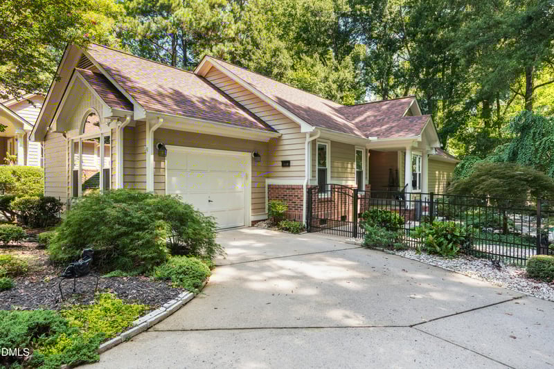 119 Hanover Pl, Cary, NC 27511