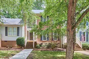 119 Heatherwood Dr, Apex, NC 27502