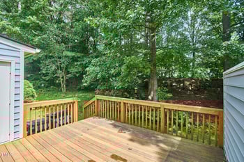 119 Heatherwood Dr, Apex, NC 27502
