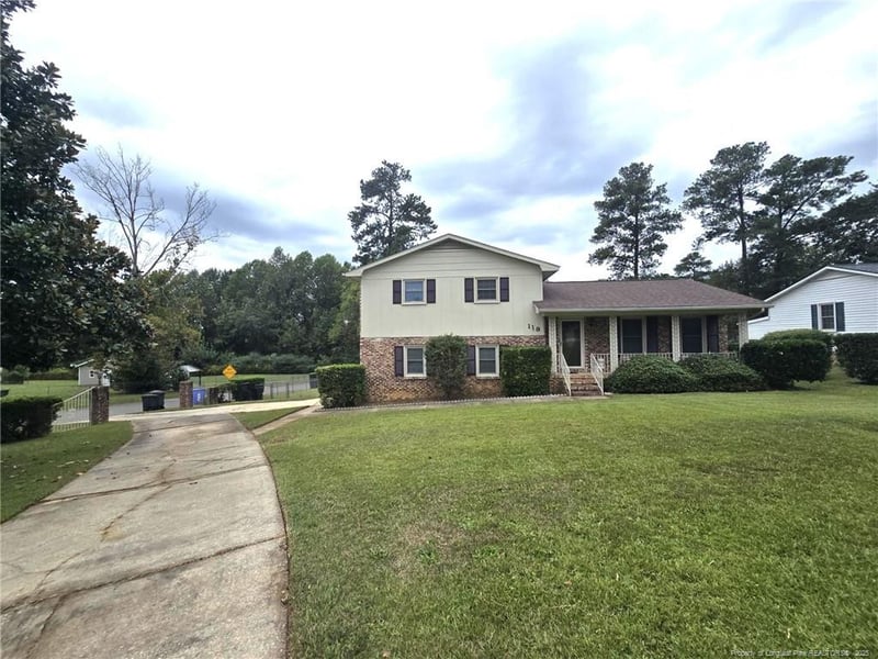 119 Ingleside Dr, Fayetteville, NC 28303