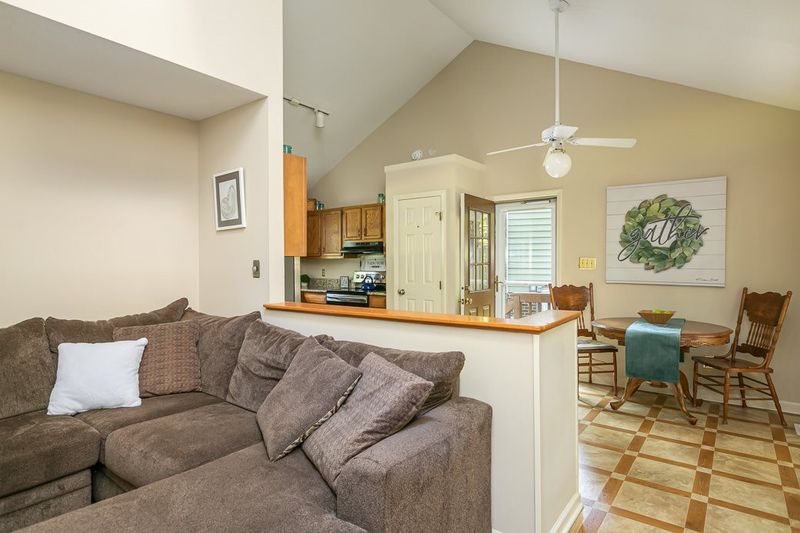 119 Keystone Dr, Cary, NC 27513