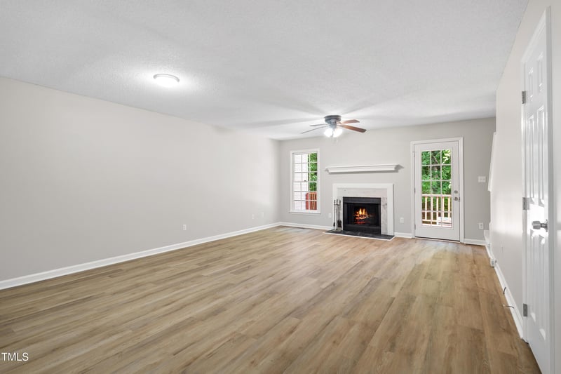 119 Luxon Pl, Cary, NC 27519