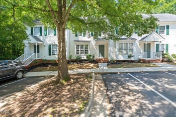 119 Luxon Pl, Cary, NC 27519