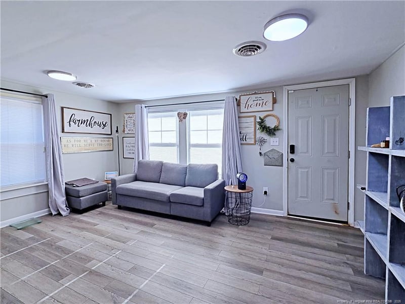 119 Lynn Ave, Fayetteville, NC 28301