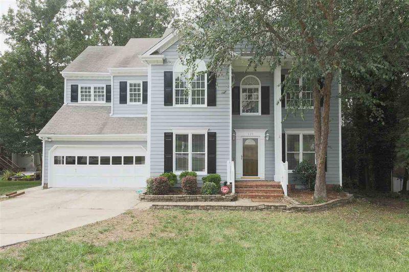 119 Marquette Dr, Cary, NC 27513