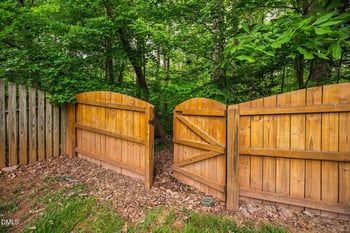 119 Moravia Ln, Cary, NC 27513