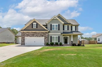 119 Oakhaven Dr, Holly Springs, NC 27540