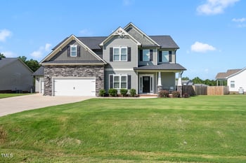 119 Oakhaven Dr, Holly Springs, NC 27540