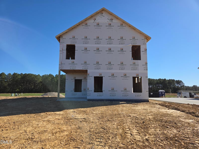 119 Oyster Tabby Dr, Lillington, NC 27546