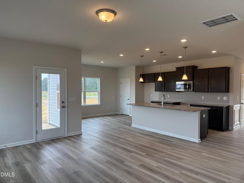 119 Oyster Tabby Dr, Lillington, NC 27546