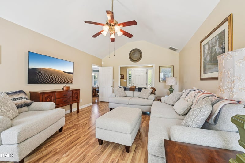 119 Riding Ridge Rd, Fuquay Varina, NC 27526