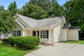 119 Saint Johns St, Knightdale, NC 27545