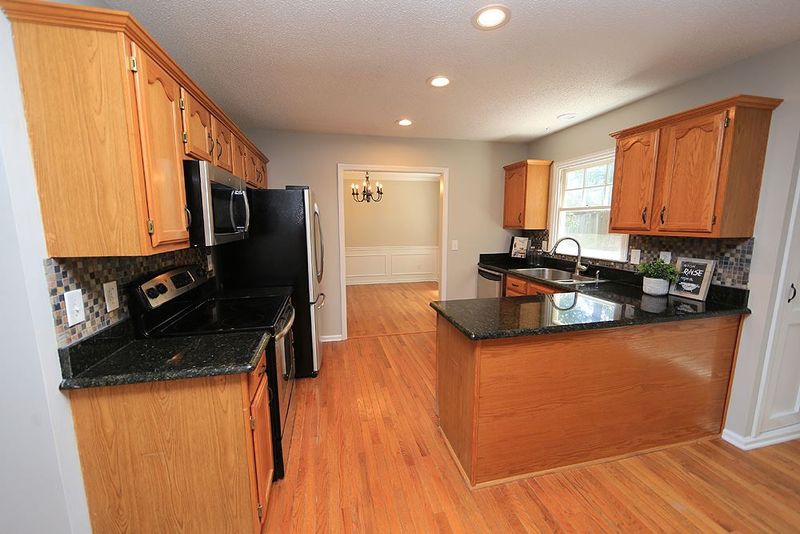 119 Sarabande Dr, Cary, NC 27513