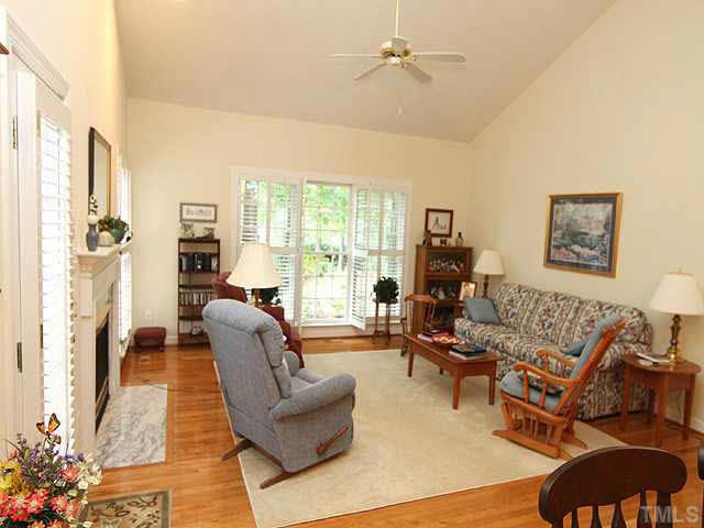119 Talon Dr, Cary, NC 27518