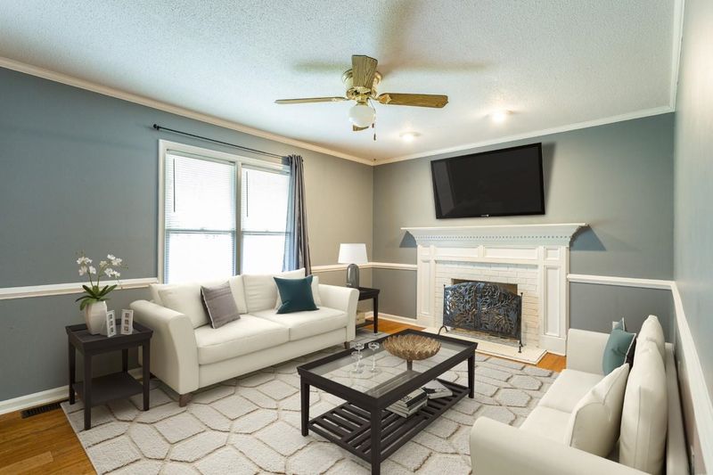119 Thistle Dr, Youngsville, NC 27596