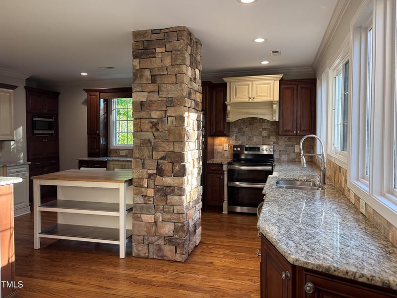 119 Vernon Ave, Wake Forest, NC 27587