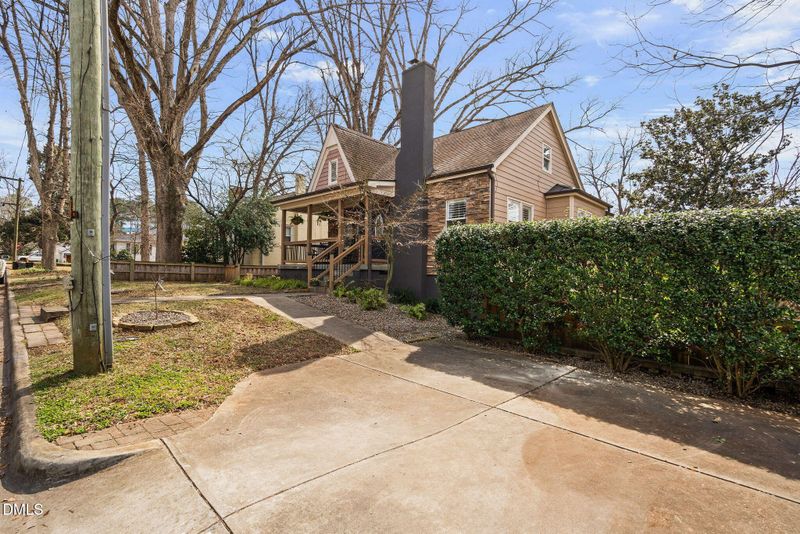119 W Vernon Ave, Wake Forest, NC 27587