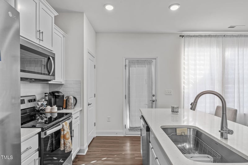 119 Wildflower Cir, Clayton, NC 27520