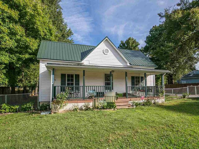 119 E Winston St, Youngsville, NC 27596