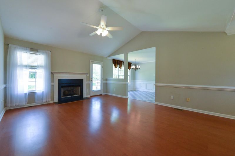 119 Woodsorrell Ct, Garner, NC 27529