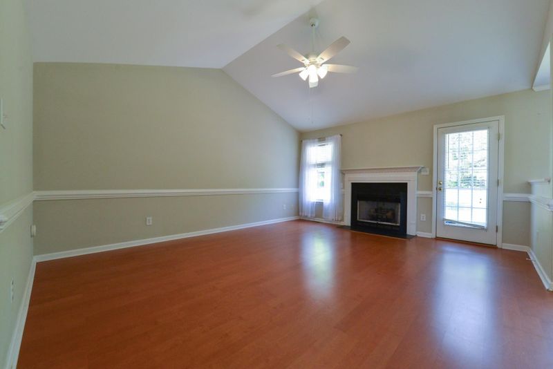 119 Woodsorrell Ct, Garner, NC 27529
