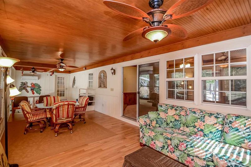 1190 Dickinson Rd, Smithfield, NC 27577