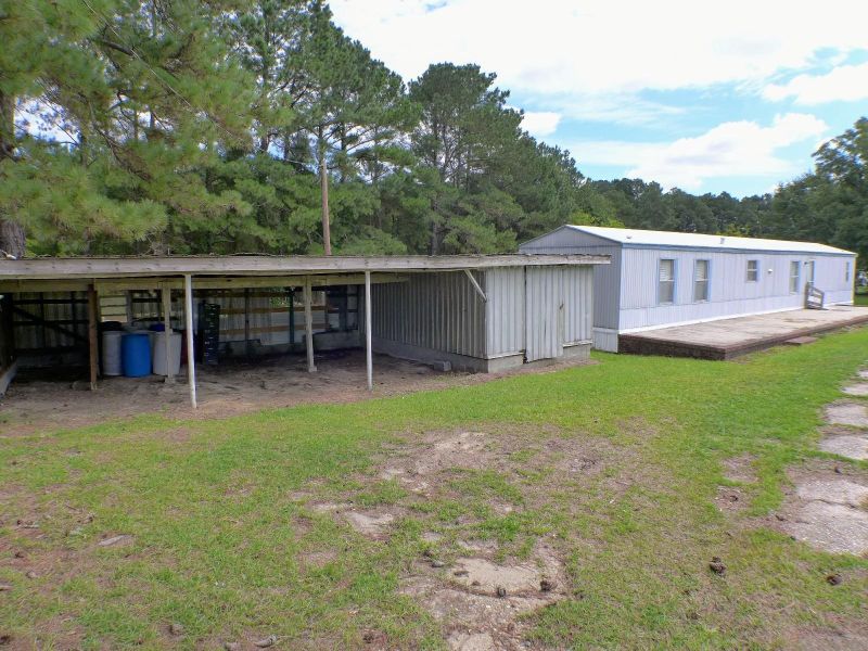 1190 Tarheel Rd, Benson, NC 27504