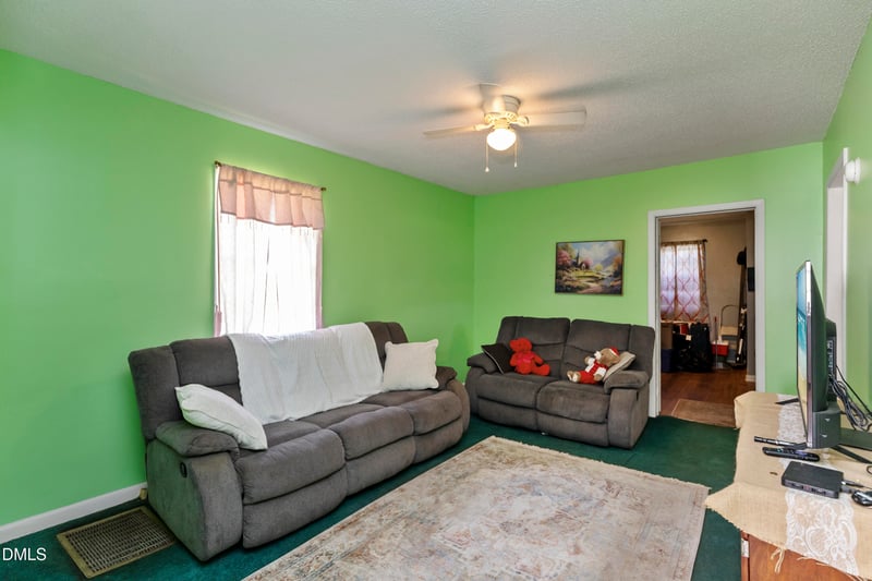 1190 Turlington Rd, Dunn, NC 28334