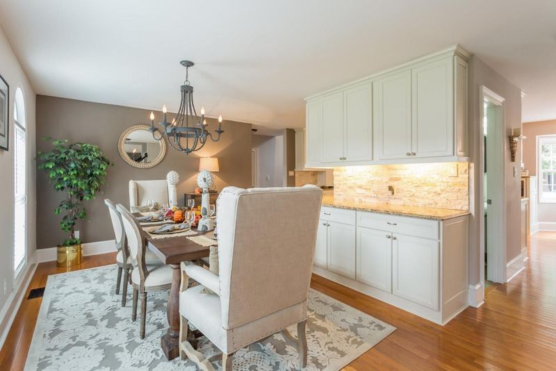 11912 Coachmans Way, Raleigh, NC 27614