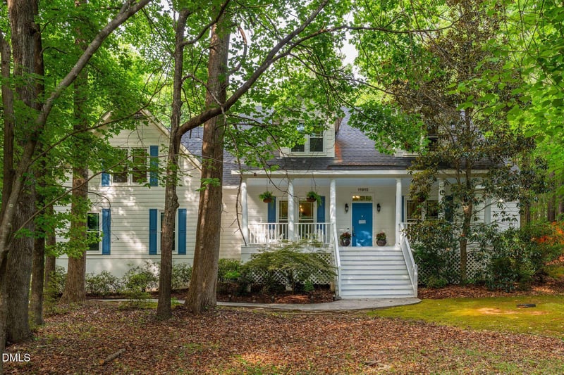 11912 Pembridge Ln, Raleigh, NC 27613