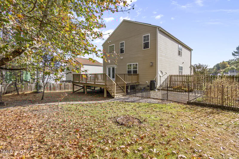 1193 Shining Water Ln, Creedmoor, NC 27522