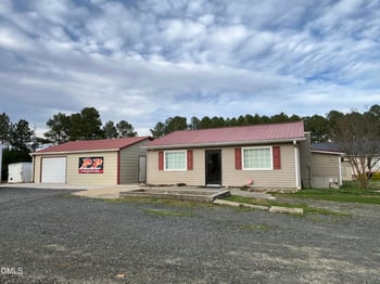 1193 Us 158 Hw, Oxford, NC 27565
