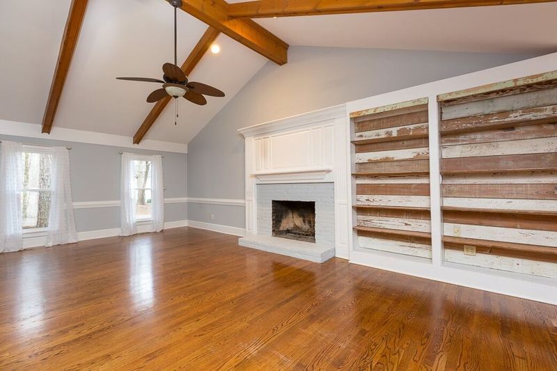 11933 Eagle Bluff Cir, Raleigh, NC 27613