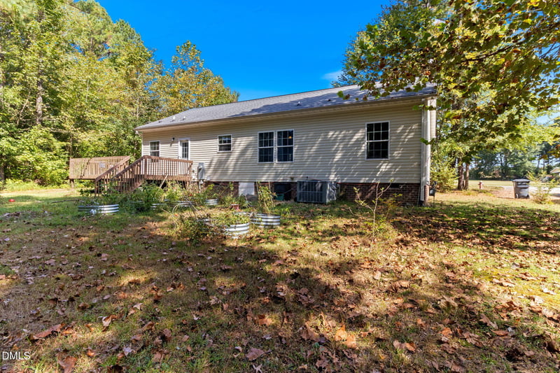 1194 Middleton Dr, Creedmoor, NC 27522