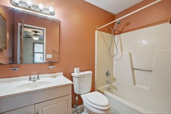 1194 Windham Ct, Fayetteville, NC 28303