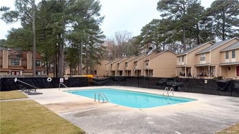 1194 Windham Ct, Fayetteville, NC 28303