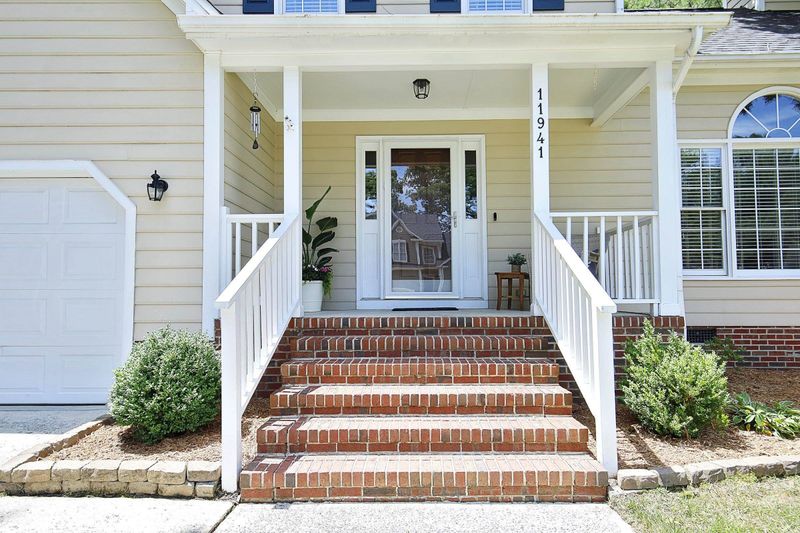 11941 N Exeter Way, Raleigh, NC 27613