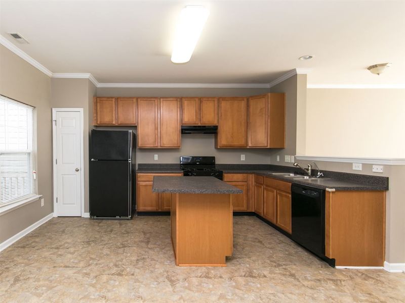 11948 Field Towne Ln, Raleigh, NC 27614