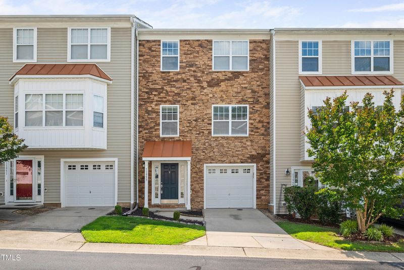11953 Field Towne Ln, Raleigh, NC 27614