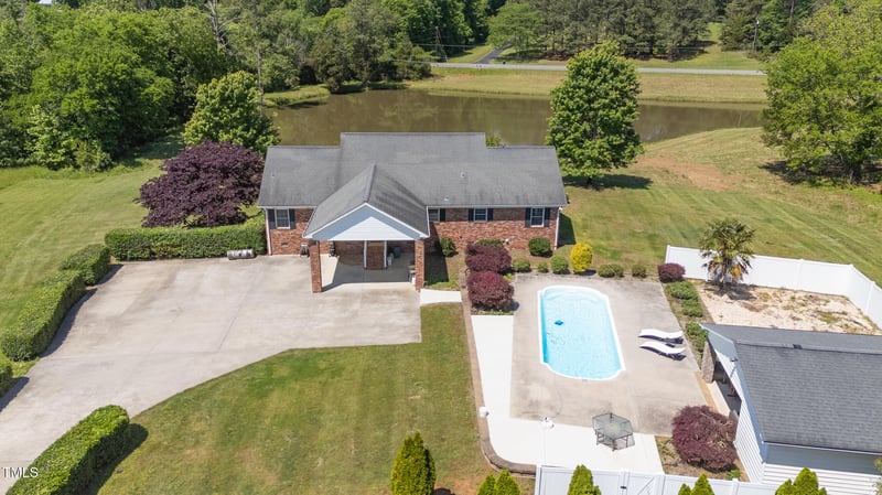 1199 Cesar Ct, Graham, NC 27253