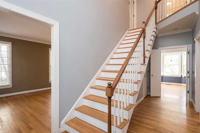 12 Altmont Ct, Durham, NC 27705