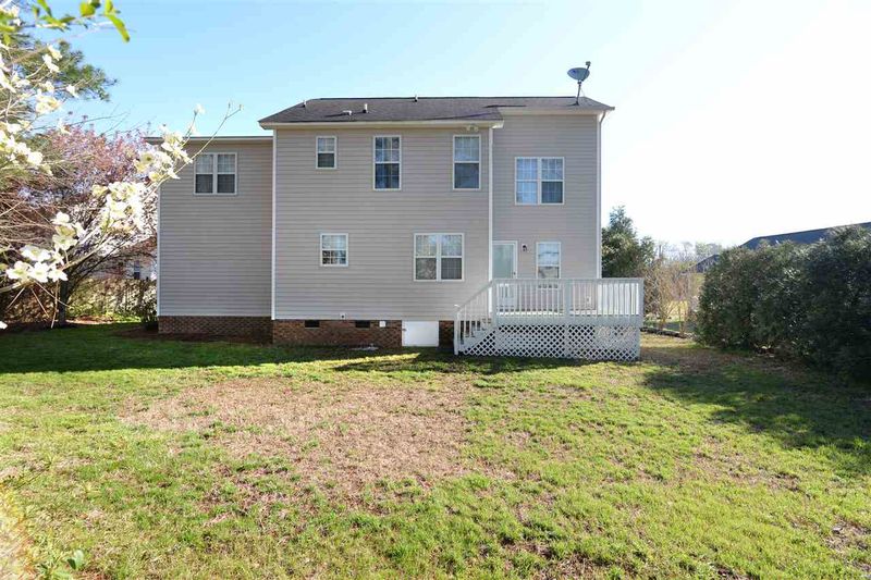 12 Atlantic Ave, Benson, NC 27504