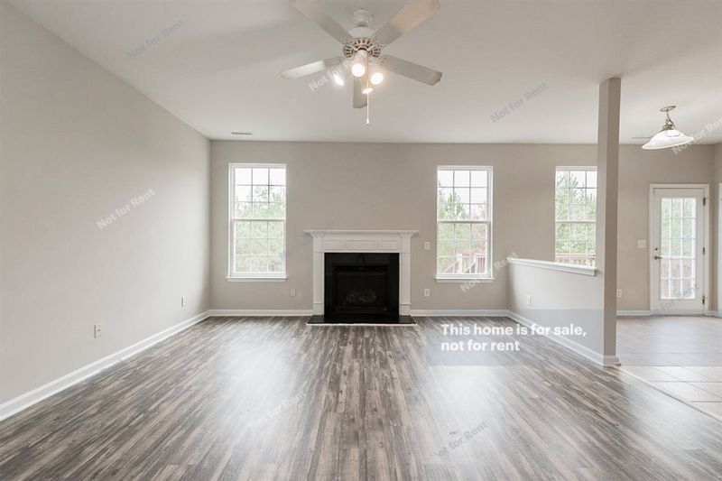 12 Autumn Leaf Ln, Durham, NC 27704