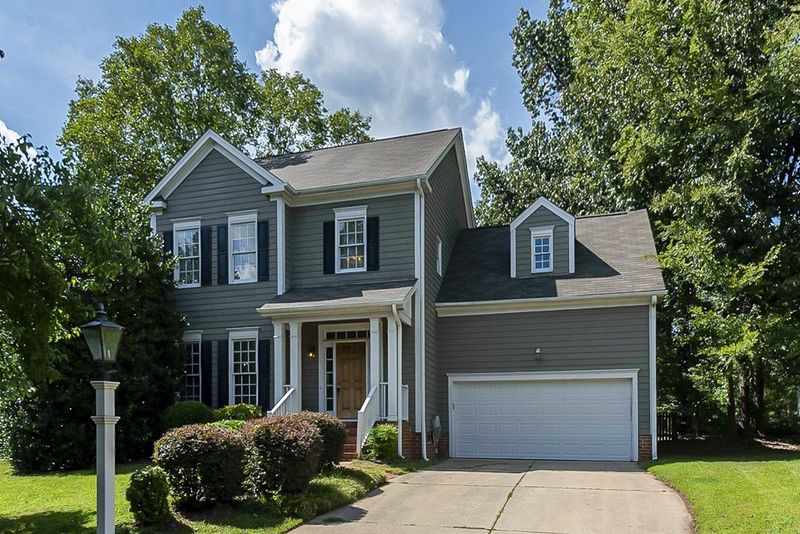 12 Balthrope Pl, Chapel Hill, NC 27517