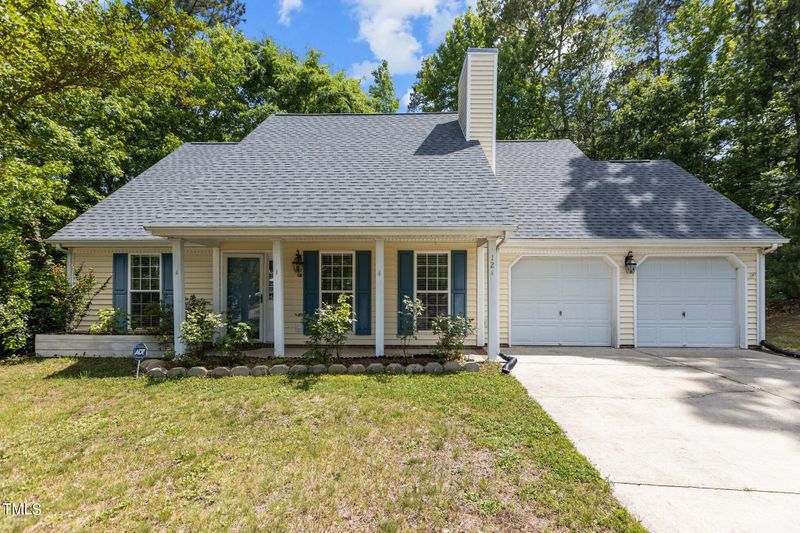 12 S Berrymeadow Ln, Durham, NC 27703