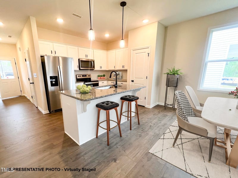 12 Bluestar Ct, Clayton, NC 27520