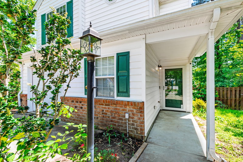 12 Byerly Ct, Durham, NC 27713