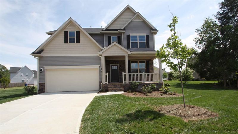 12 E Calvert Ct, Clayton, NC 27527